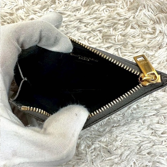 Yves Saint Laurent Metallic Gray Chevron Wallet - Picture 4 of 9